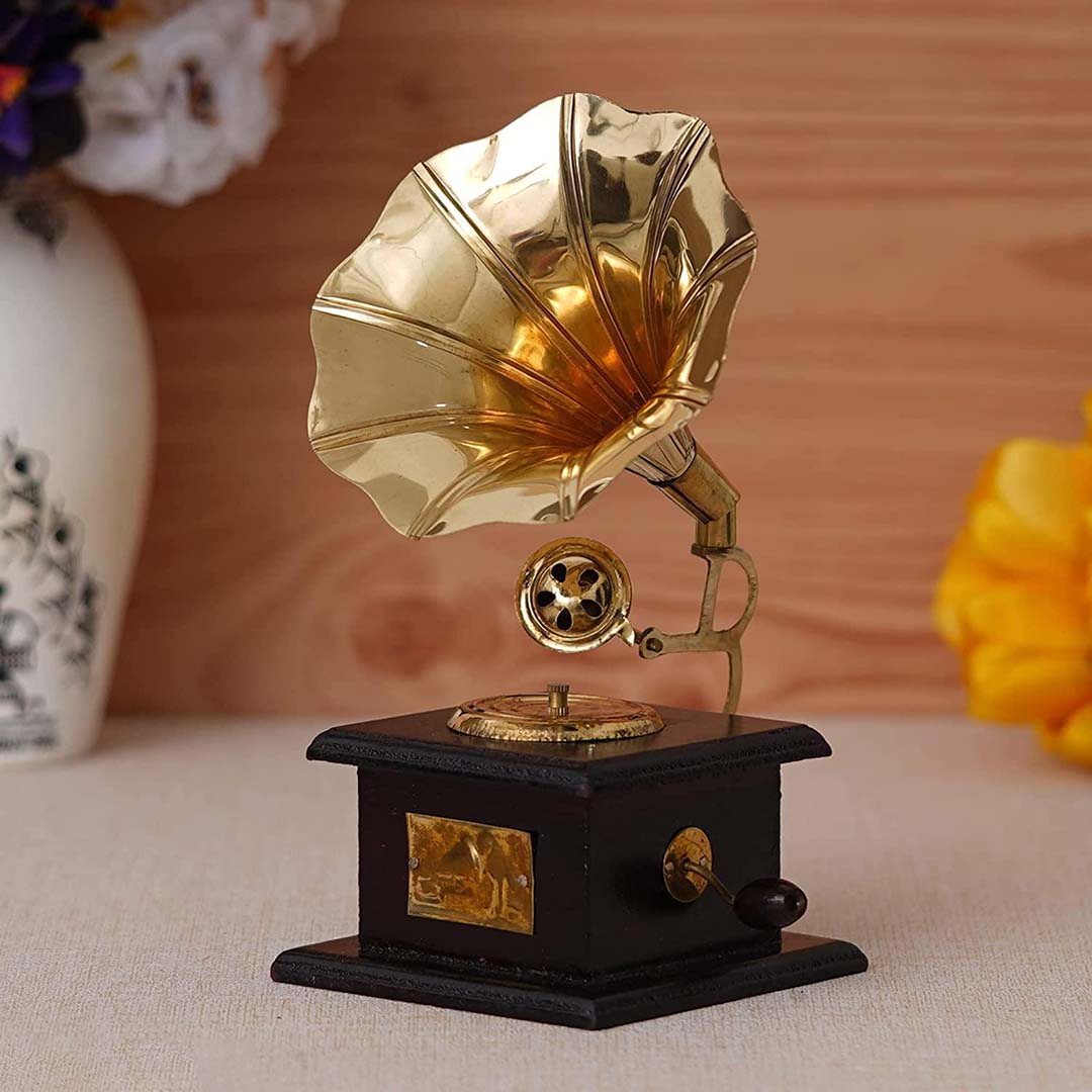 Gramophone Showpiece Model Dummy For Show Case And Home Decoration Gifts And Display Image 1