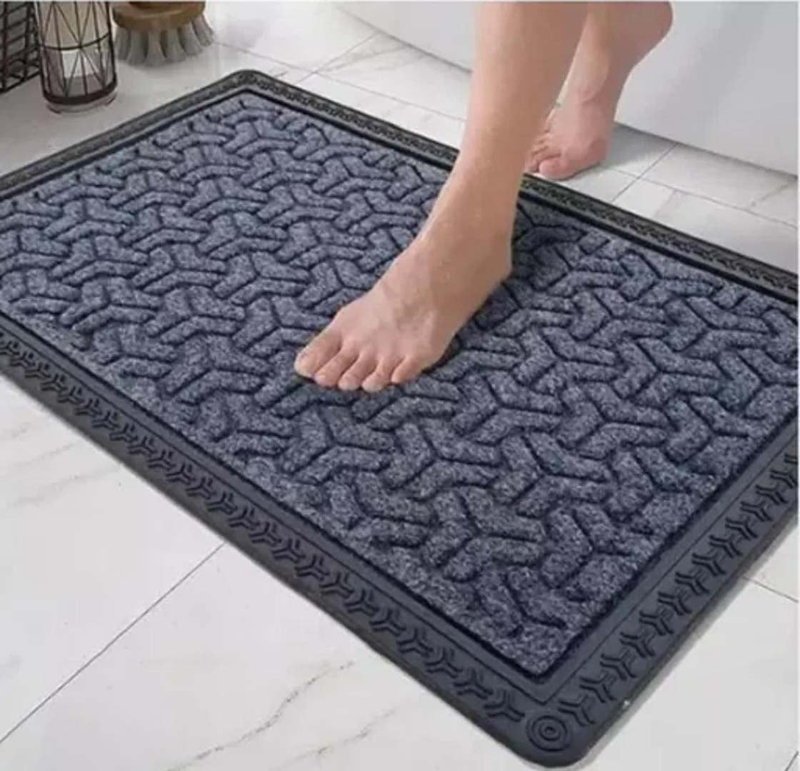 Polypropylene Anti-Slip Doormat for Home & Bathroom Entrance Grey Rectangular Mat (40x60 cm) Image 1
