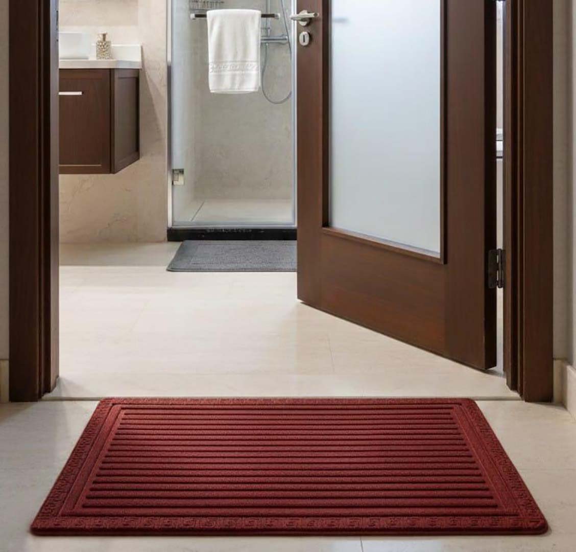 Rubber Anti-Slip Doormat for Home & Bathroom Entrance Red Rectangular Mat (38x58 cm) Image 1