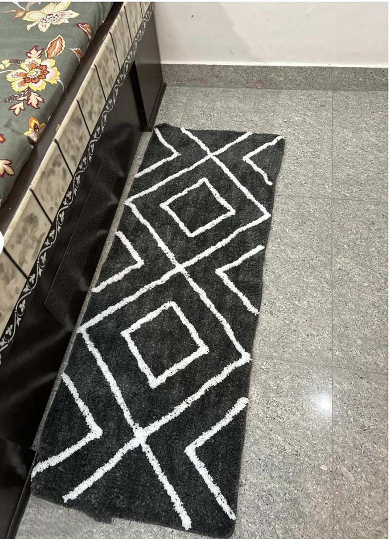 Microfiber Anti-Slip Doormat for Home & Bathroom Entrance Grey Rectangular Mat (2x5 Feet) Image 3