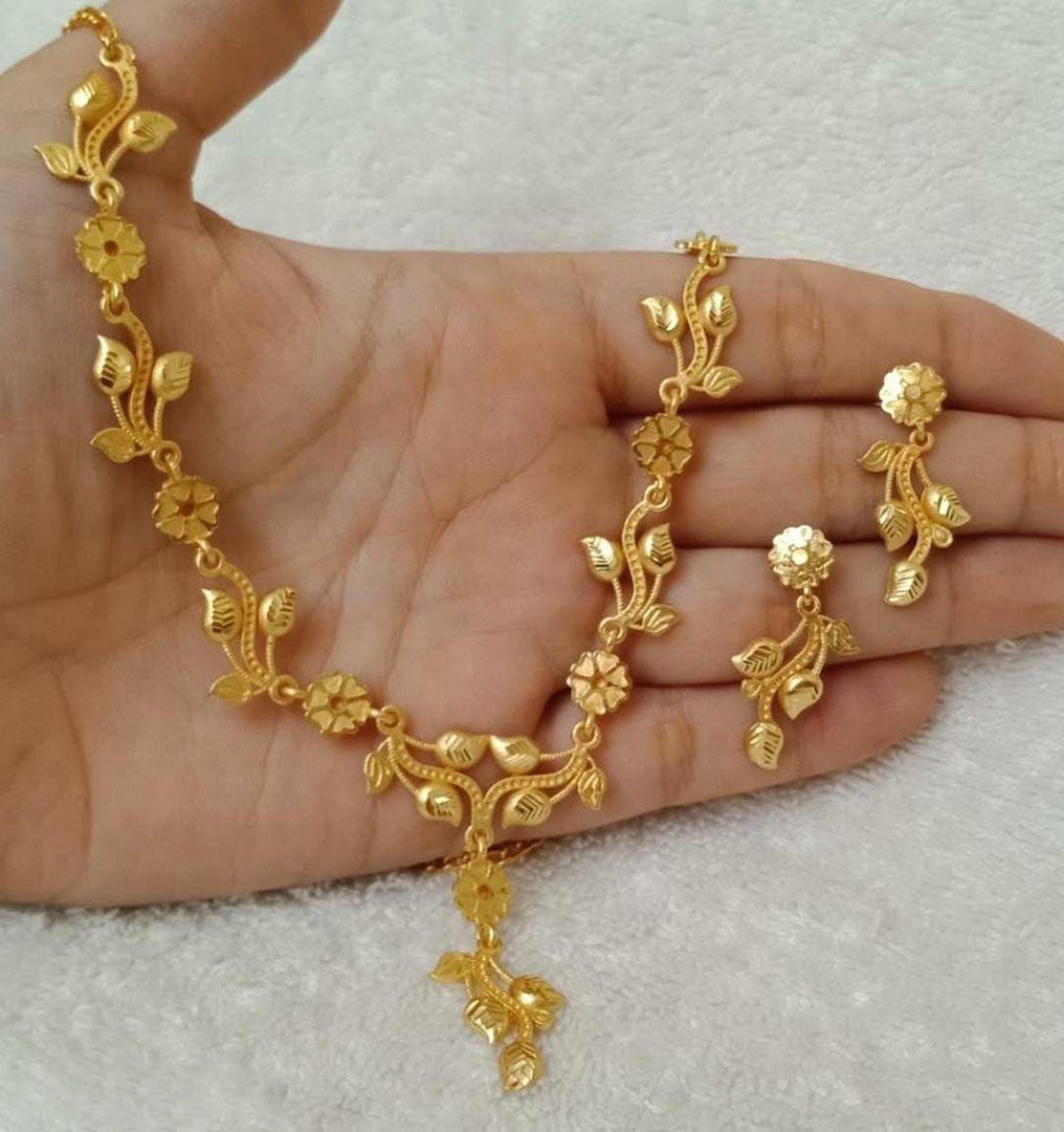 Premium Artificial Traditional Jewelry Collection: Ethnic Necklace & Earring Sets Image 1