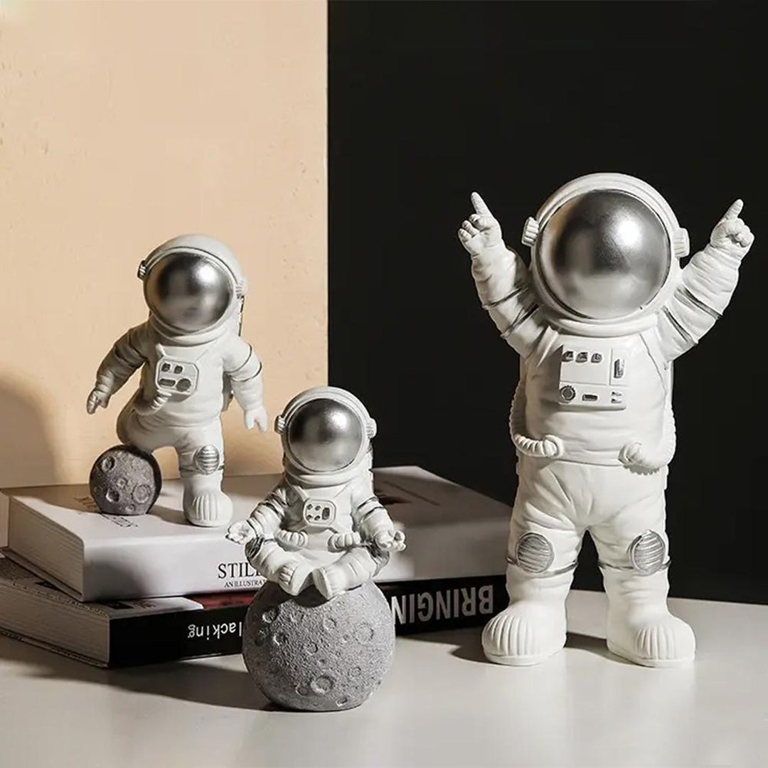 Astronaut 3Pcs Cute Set Of Figure For Car Dashboard Home Decor Office Desktop Image 1