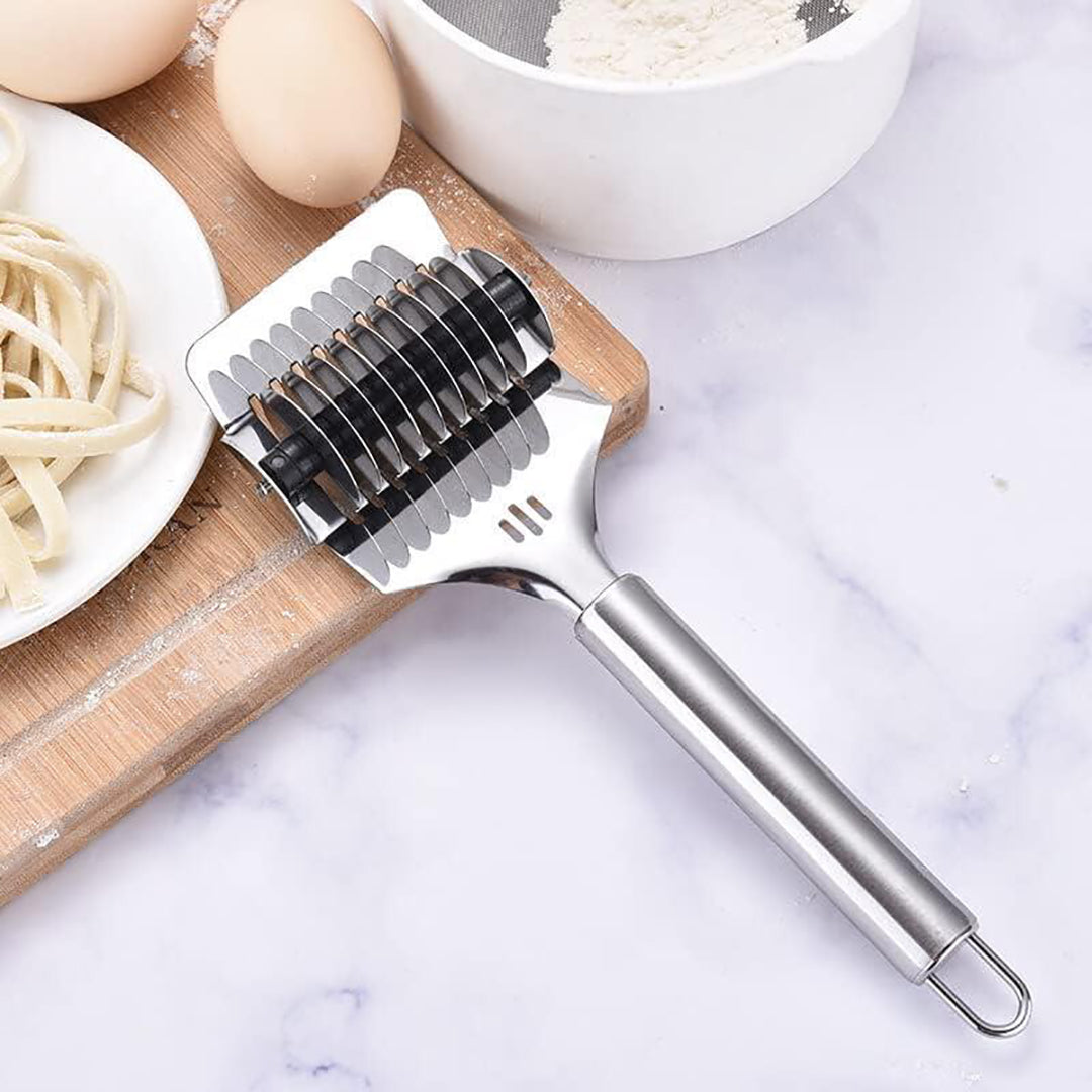 Stainless Steel Noodle Pasta Cutter Roller Manual Lattice Roller For Fresh Homemade Noodles Dough Herbs Veggies Image 1