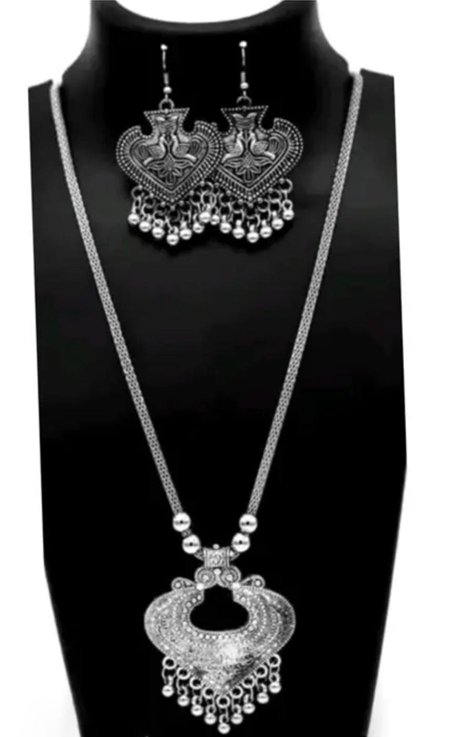 Premium Artificial Traditional Jewelry Collection: Ethnic Necklace & Earring Sets Image 2