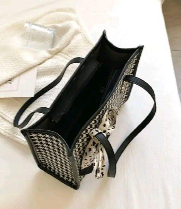 Handbag For Women And Girls Stylish Black PU Leather Bag Image 2